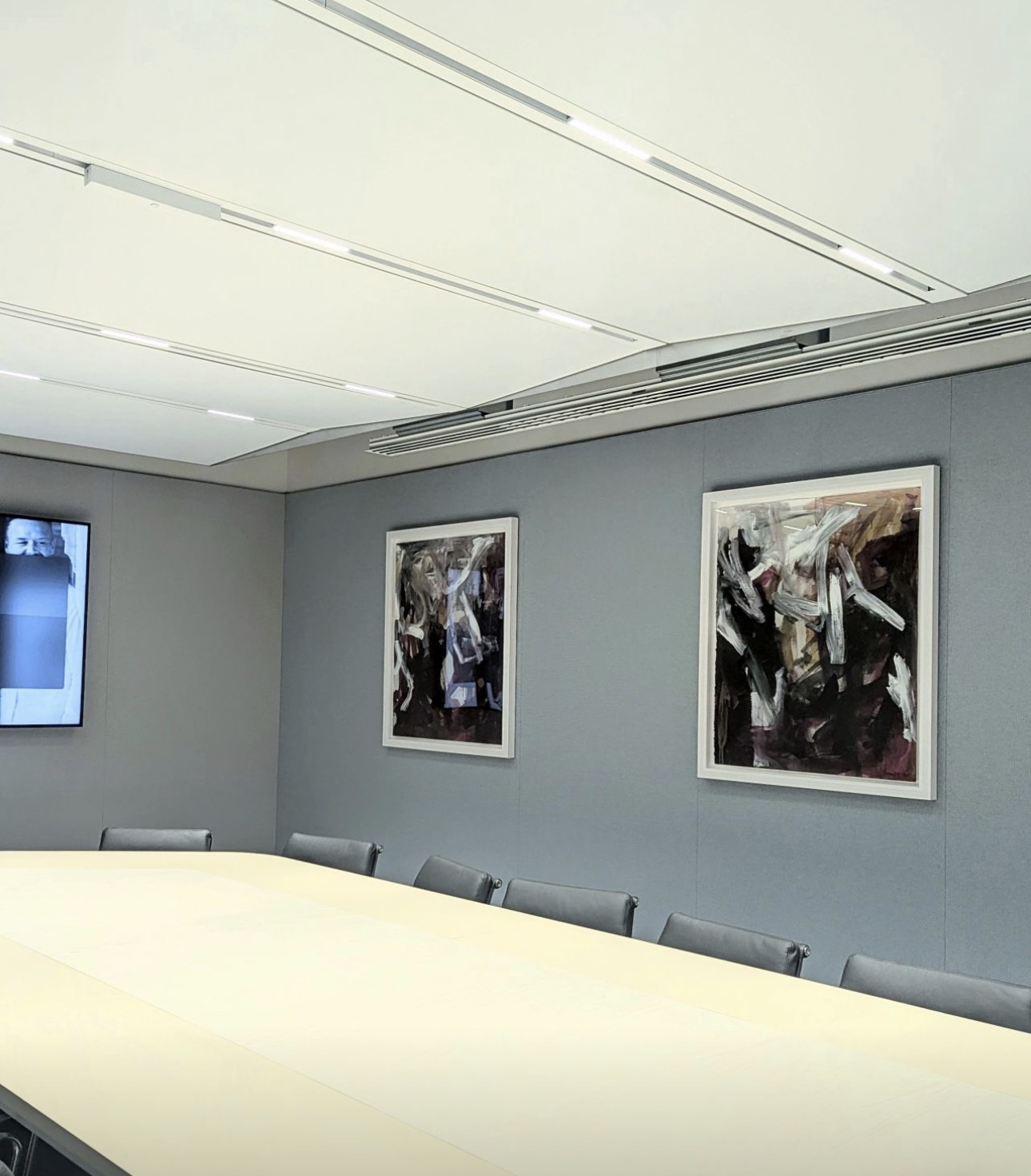 BW New HQ boardroom ceiling with SEAM linear lighting